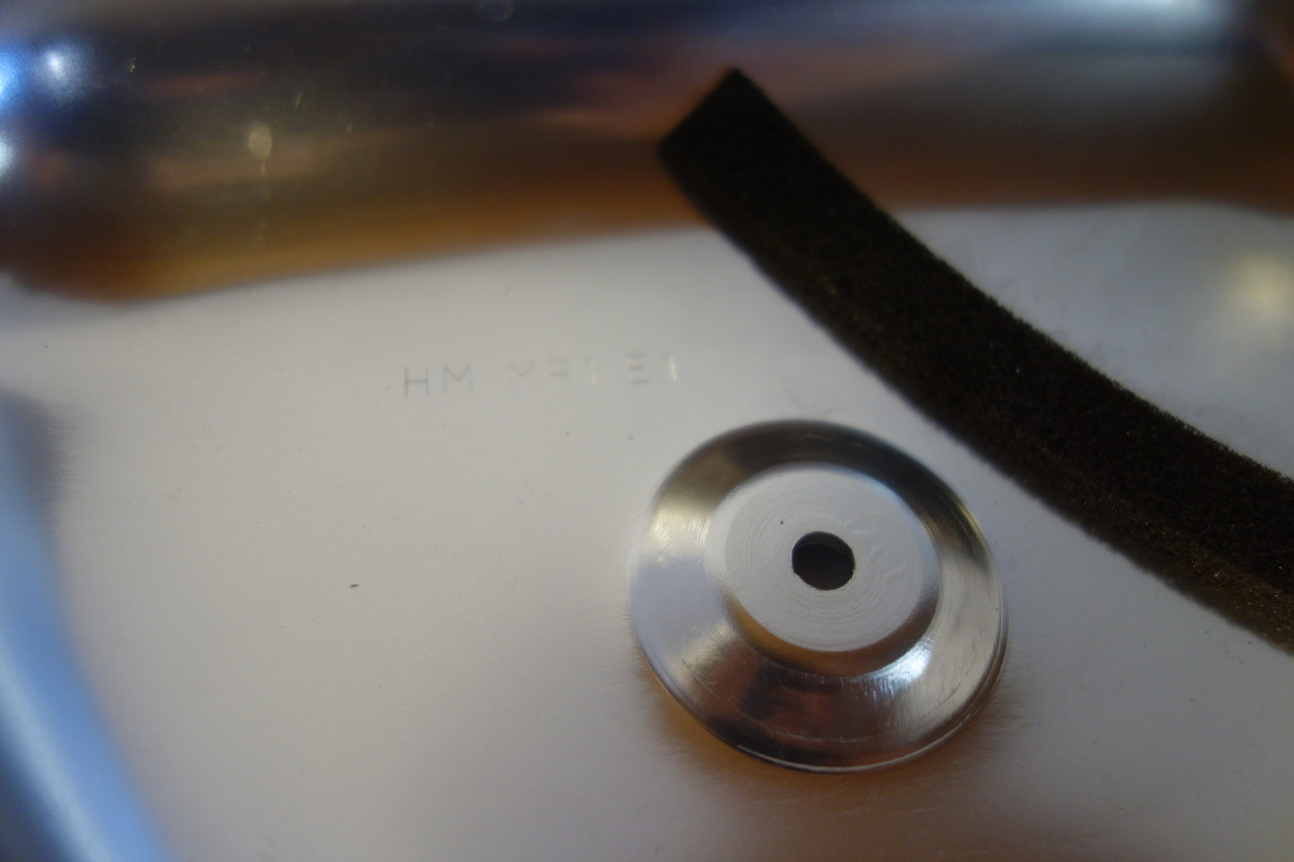 17215-MR1-670 / LUFTFILTERDECKEL / COVER AIR CLEANER / 17215-MR1-670 / NEU MIT LAGERSPUREN / NEW WITH STORAGE TRACES