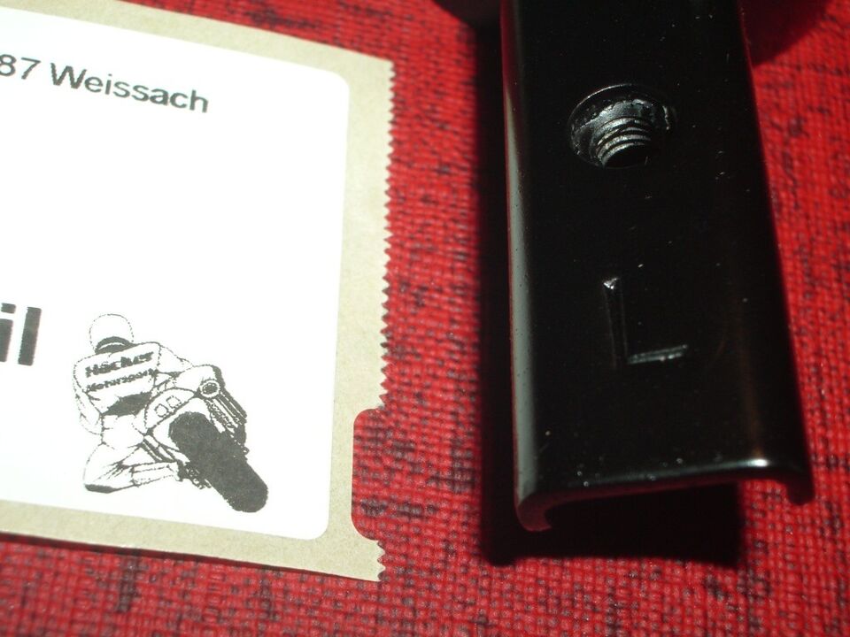 Blinkerhalter vorn links CB 900 F Baujahr 1980 33472-438-020