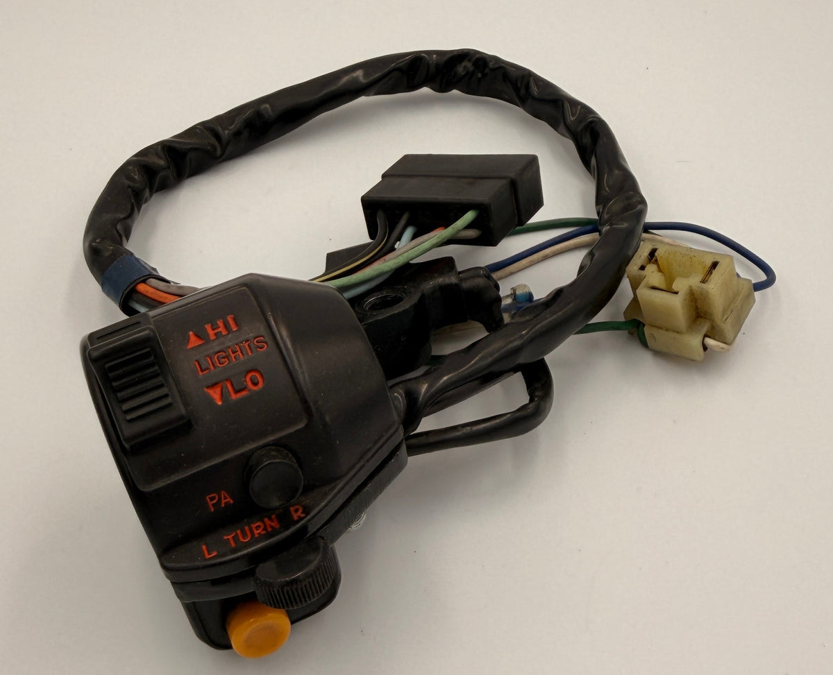 Honda Lenkerschalter links 35200-443-870 für CB400N BJ: 1978