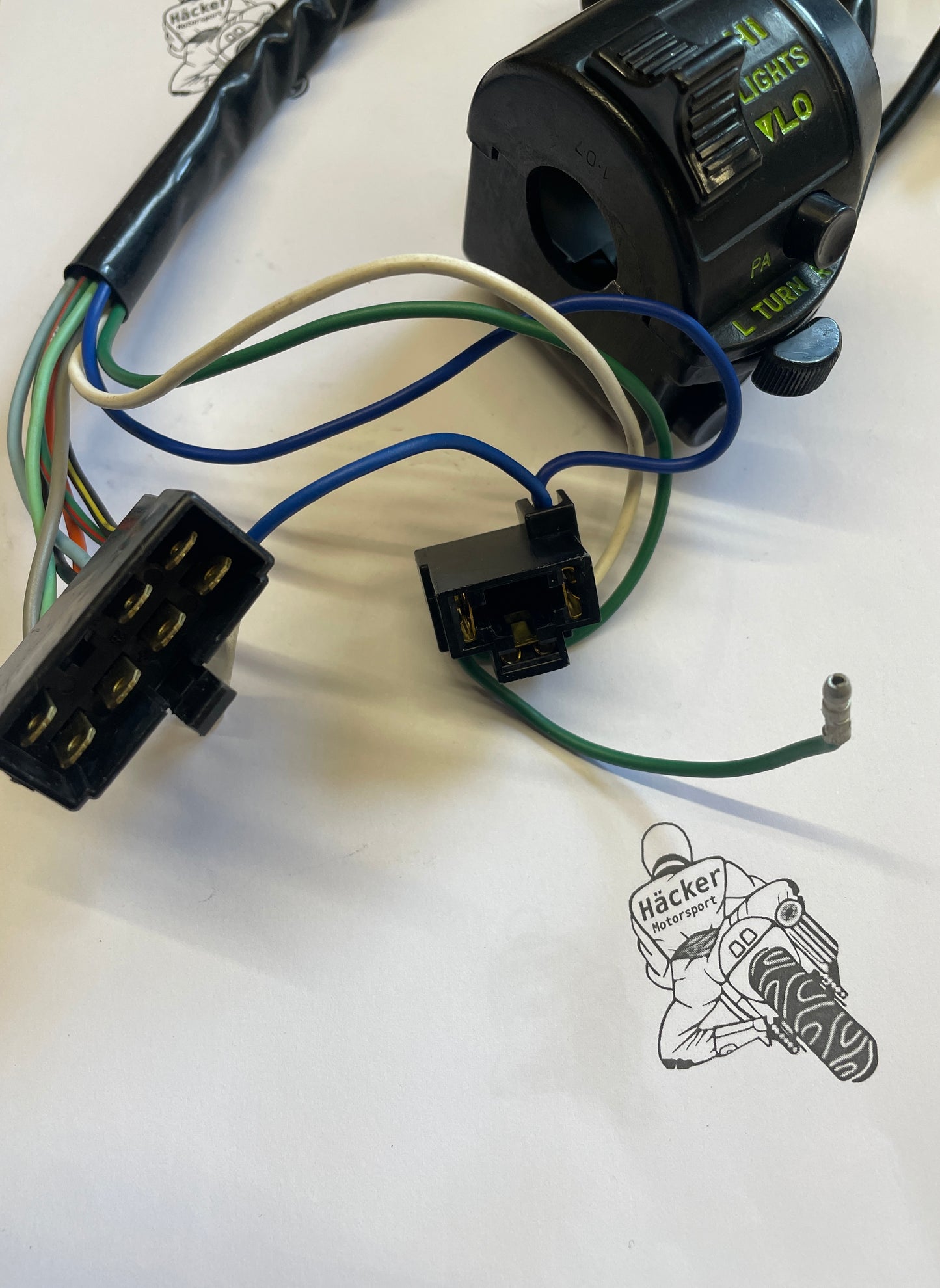 SCHALTEINHEIT BLINKER LINKS _ 35200-413-602 _ CB 400 N