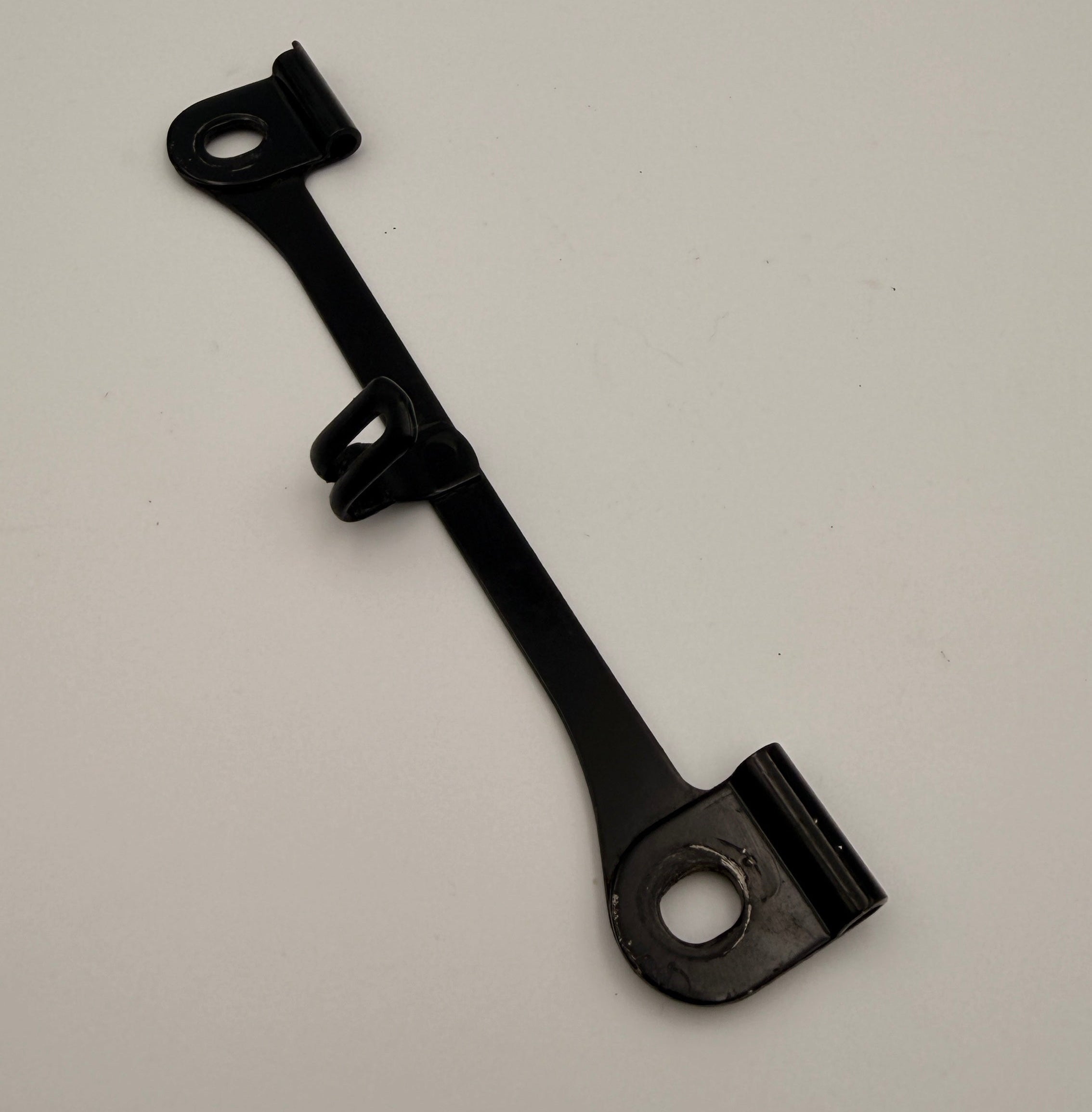 Schanier Honda 50414-371-000 schwarz gebraucht