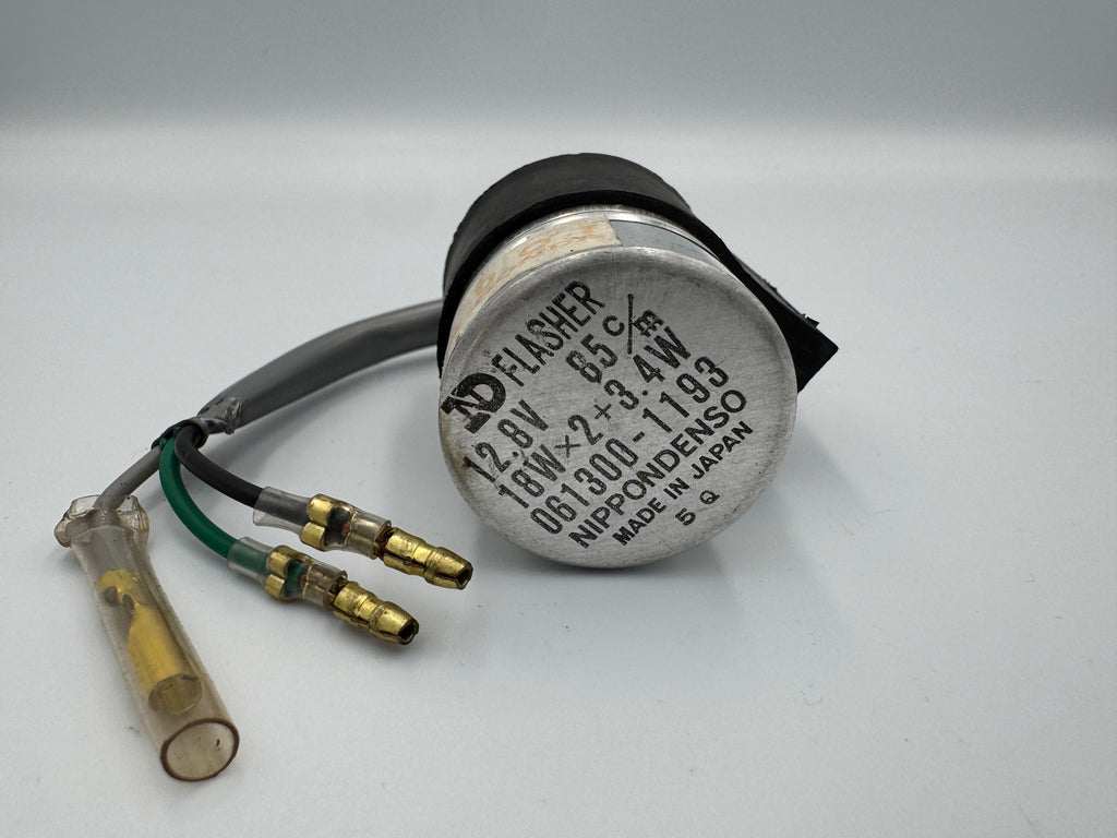 Blinkergeber / Flasher / Blinker Relais / Nippondenso 38300-292-611 NEU
