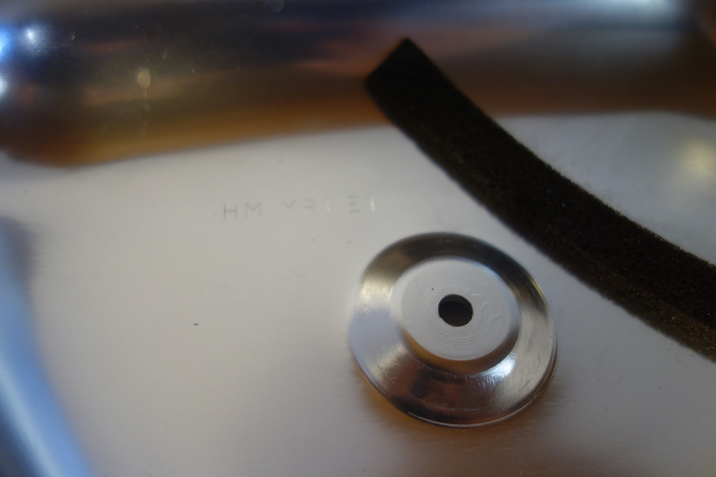 17215-MR1-670 / LUFTFILTERDECKEL / COVER AIR CLEANER / 17215-MR1-670 / NEU MIT LAGERSPUREN / NEW WITH STORAGE TRACES