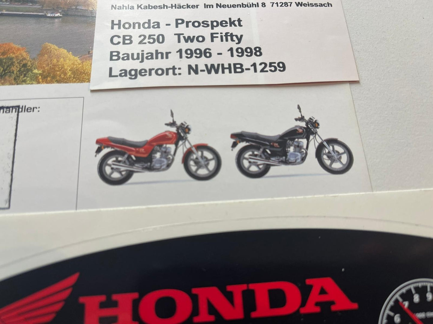 Prospekt Honda CB250 CB 250 Two Fifty Baujahr 1996 - 1998 + Aufkleber