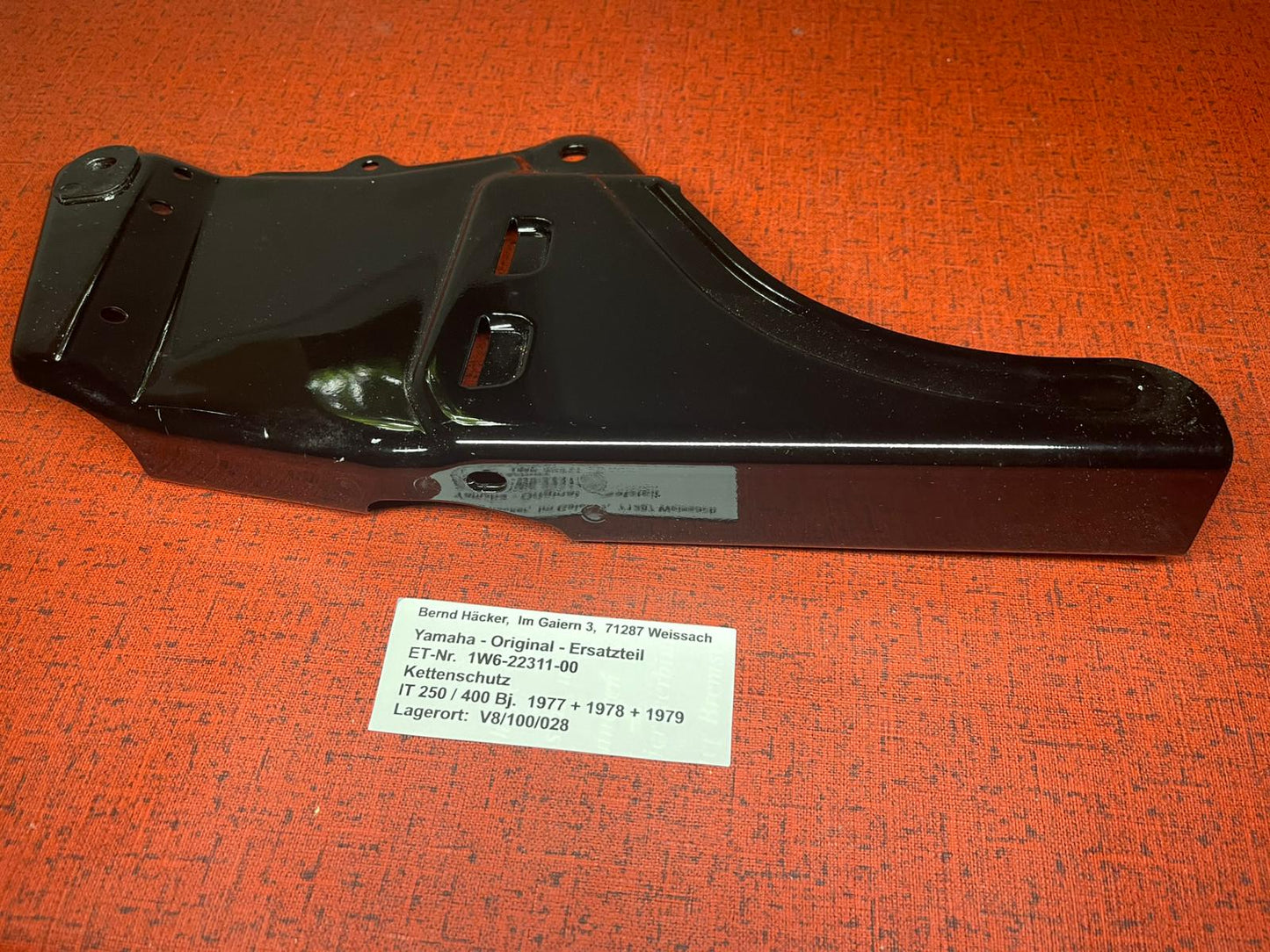 Kettenschutz IT250 IT400 Bj. 1977 - 1979 Yamaha 1W6-22311-00