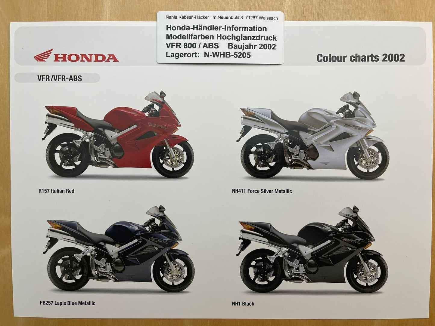 VFR800A VFR 800 A ABS Baujahr 2002 - Honda Original Farbchart Prospekt