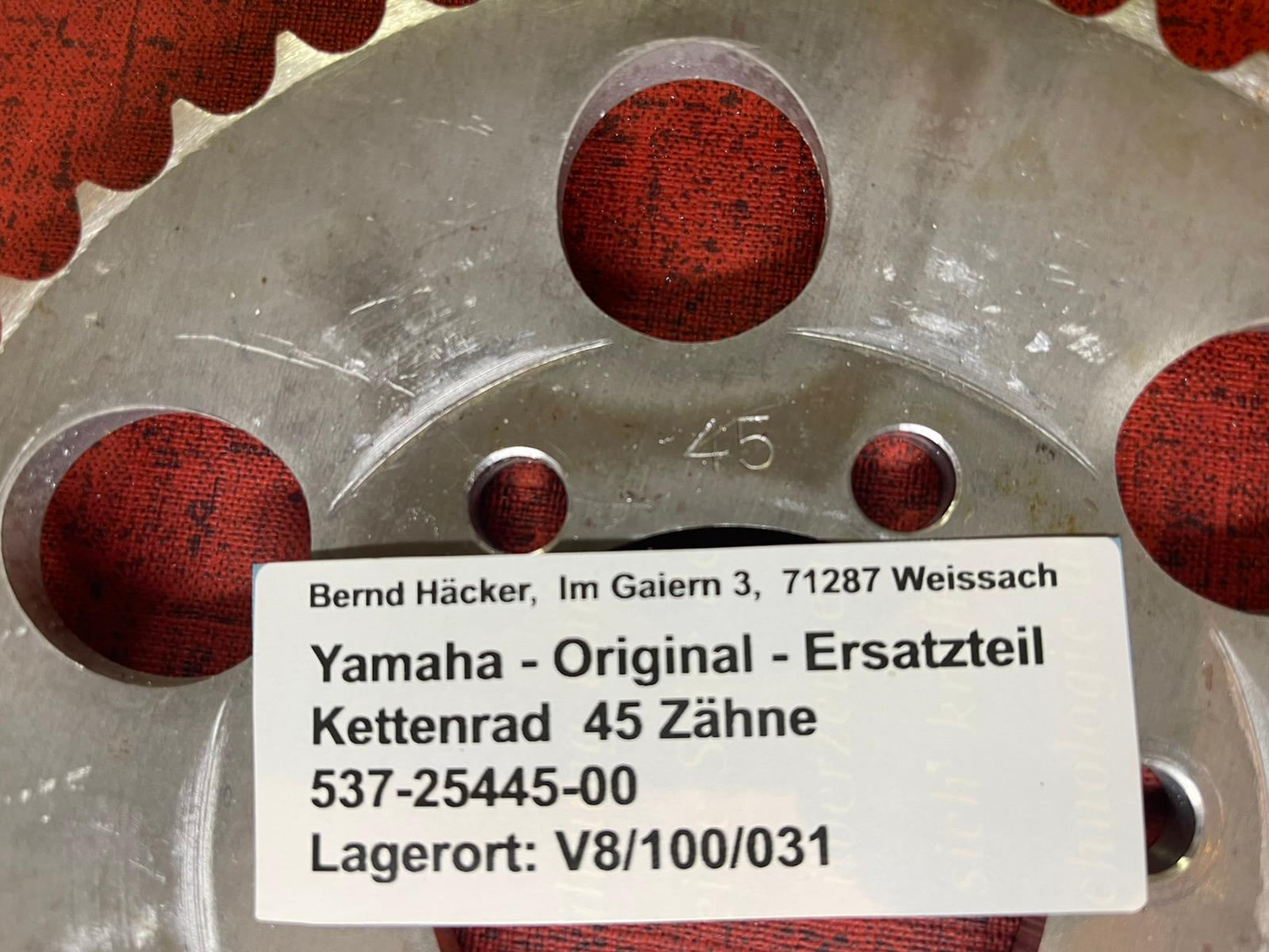 Original Yamaha YZ 125 1974-1977 Kettenrad hinten 45T - OEM 537-25445-00 neu