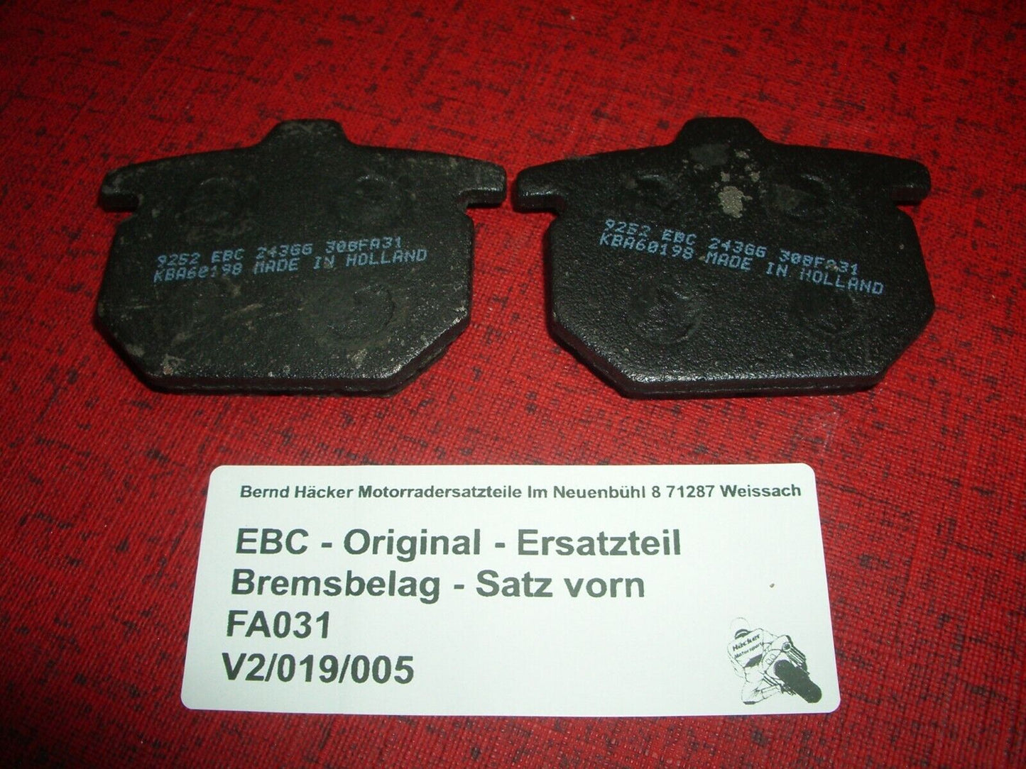 Bremsbelag Satz _ v + h _ CB 750 F _ CB 900 F _ Baujahr 1979 - 1981 _ EBC FA 031